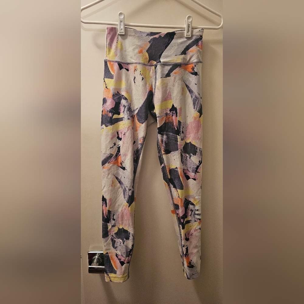 Calvin Klein Performance Wick High-Waist Abstract Patterned Leggings - Size XS